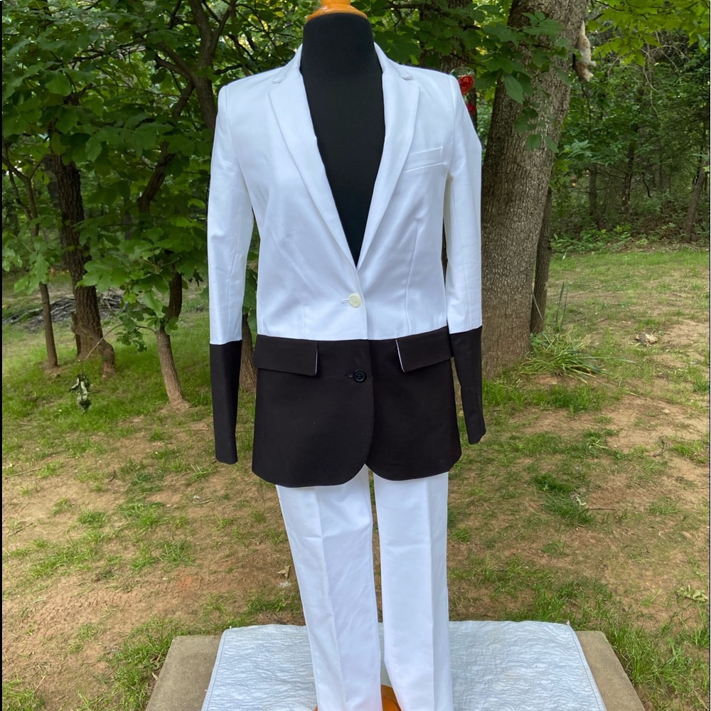 Michael Kors Black and White Pant Suit